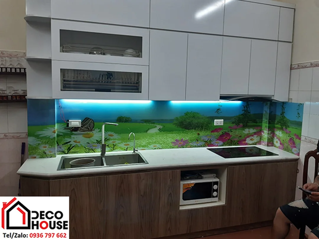 Tranh kính cường lực ốp bếp in 3D báo giá tranh kính cường lực ốp bếp in 3D