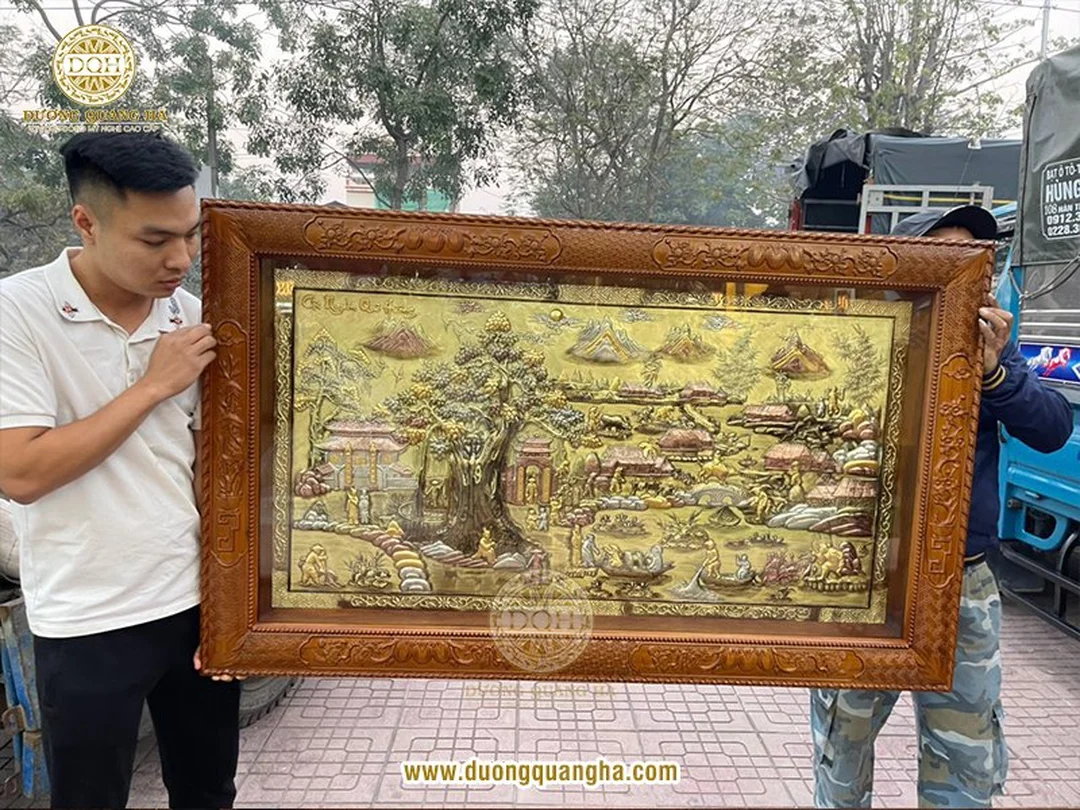Hình ảnh tranh đồng quê bằng đồng tái hiện làng quê Việt Nam xưa hình ảnh tranh đồng quê bằng đồng tái hiện làng quê Việt Nam xưa