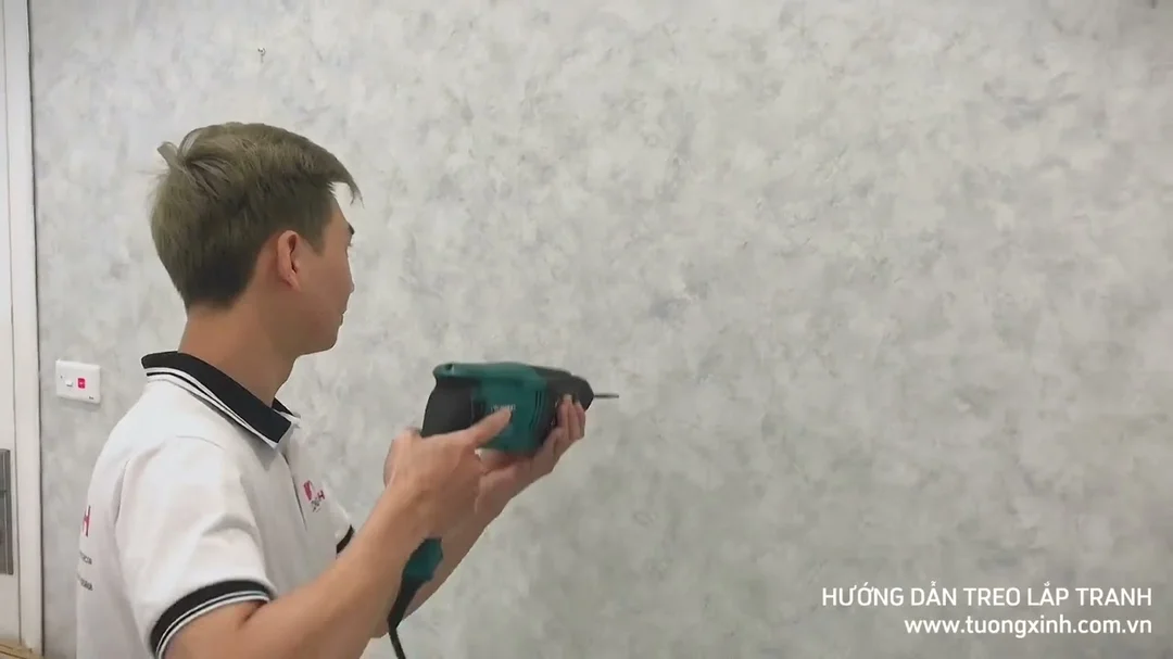 Hướng dẫn treo lắp tranh treo tường đơn giản tại nhà