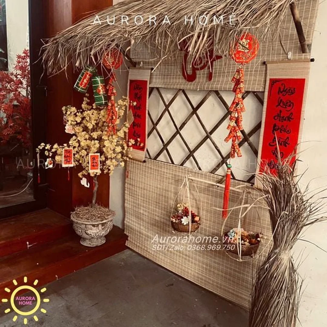 Phụ kiện truyền thống trong nhà tranh trang trí Tết nhà tranh trang trí tết kết hợp phụ kiện truyền thống trong nhà