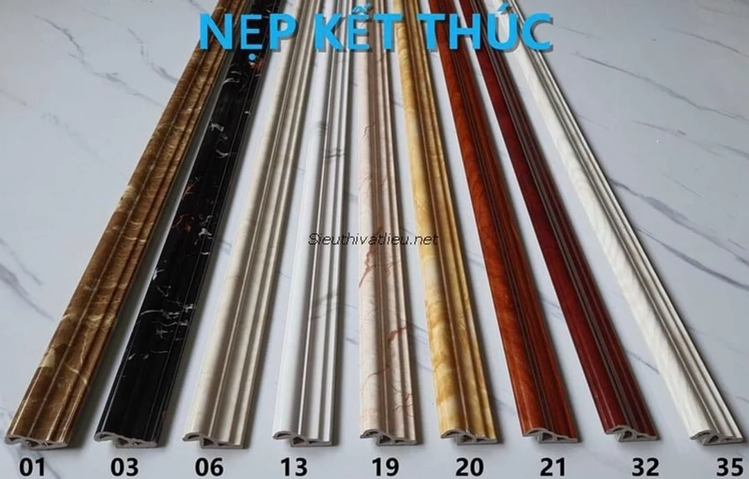 Thi công phào khung tranh đúng kỹ thuật phào khung tranh vân gỗ dùng để bo viền tranh và ô tường