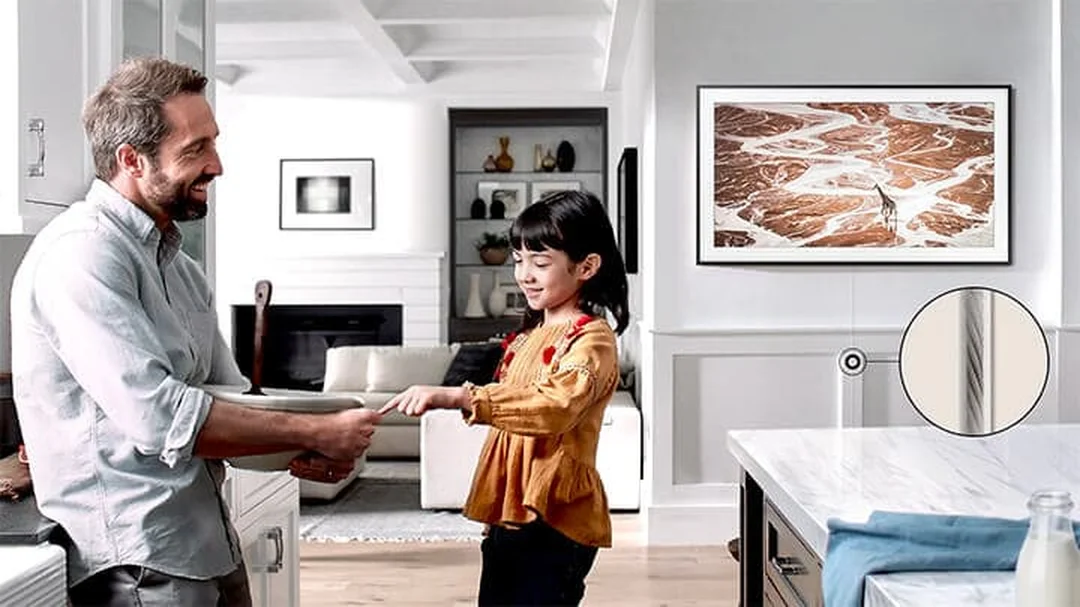 tivi khung tranh samsung dùng cáp quang siêu mảnh và One Connect Box