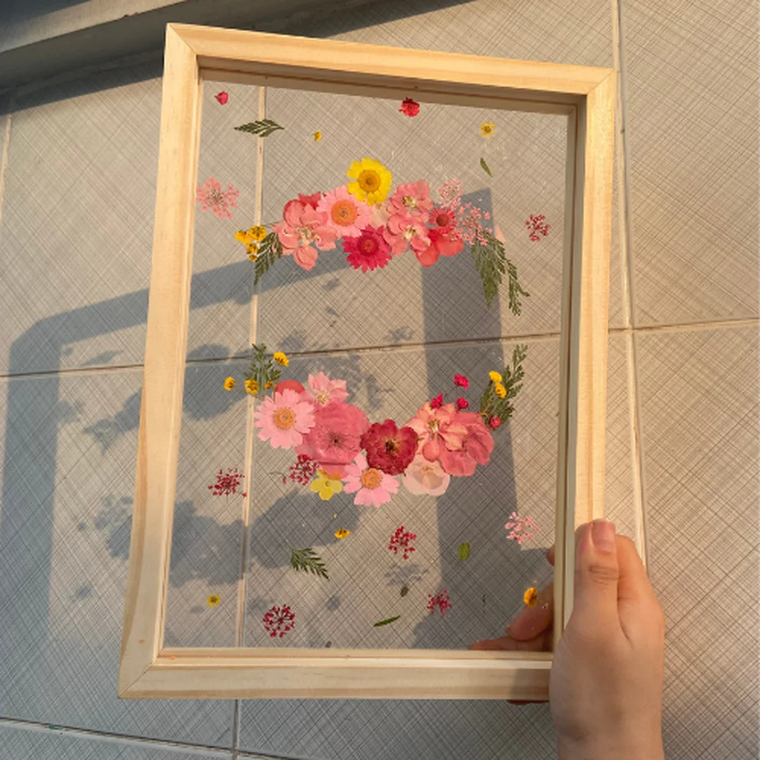 Tranh hoa khô phối màu tự nhiên trong khung nghệ thuật tranh hoa khô phối màu tự nhiên trong khung nghệ thuật