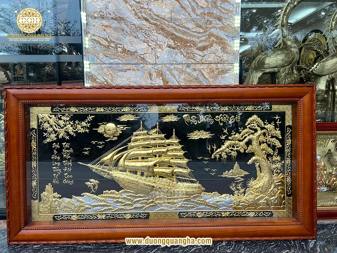 tranh phong thủy hút tài lộc chủ đề cá chép hoa sen hợp mệnh Thủy Mộc