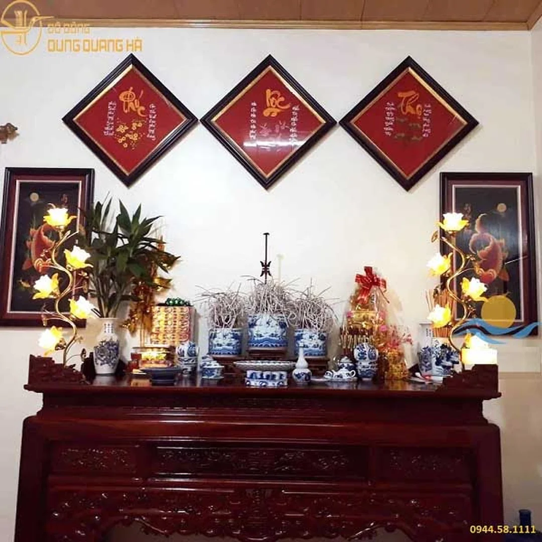 Tranh trang trí bàn thờ gia tiên tranh trang trí bàn thờ gia tiên bằng đồng tạo điểm nhấn trang nghiêm