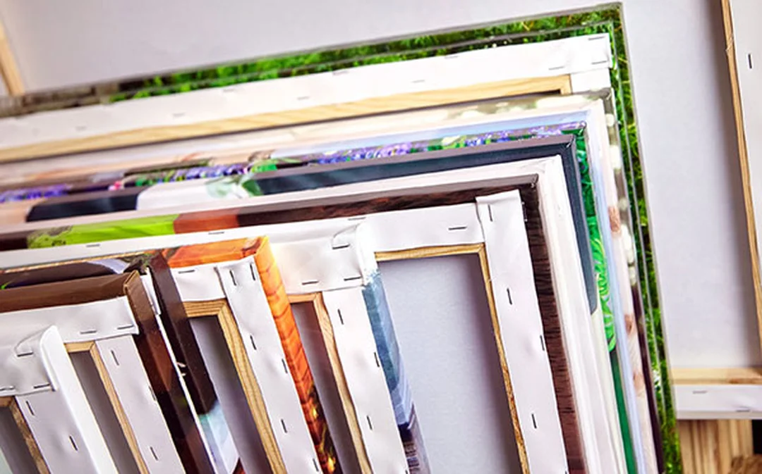 xưởng khung tranh xử lý tranh lớn xưởng khung tranh xử lý tranh lớn cho không gian nội thất